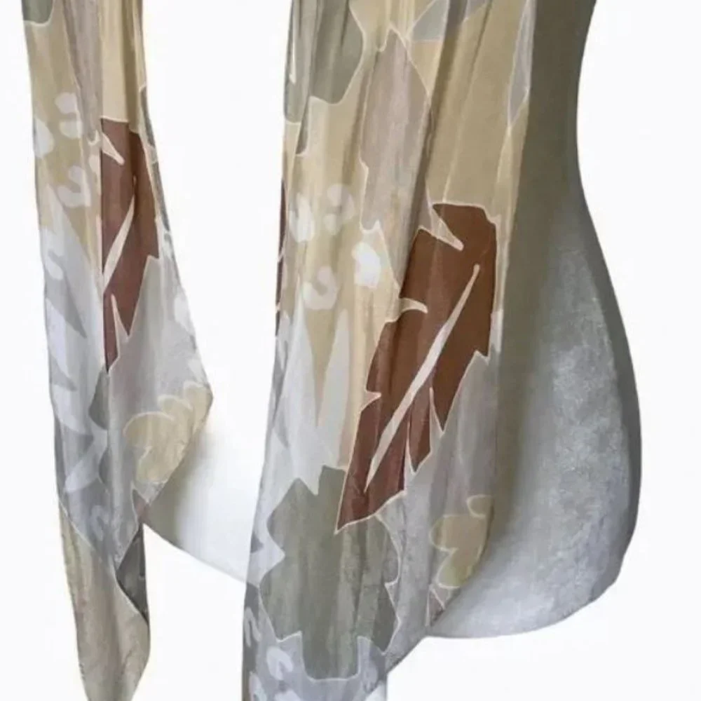 Liz Claiborne Leaf Scarf Long Rectangle Neutral - Picture 2 of 6